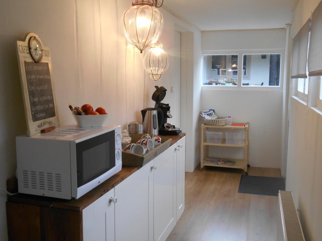 Anneke'S Bed En Botterhammeke Apartamento Woensdrecht Exterior foto